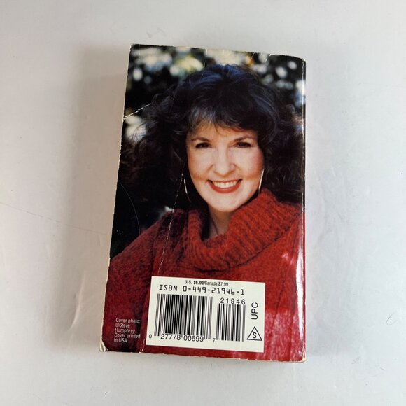 Sue Grafton Alphabet Mysteries Paperbacks D F H Q Lot of 4 Kinsey Millhone - Picture 10 of 14